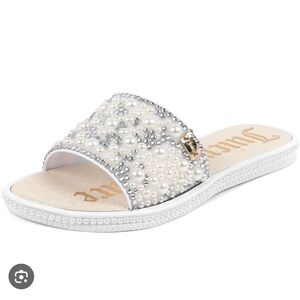 Juicy Couture White and Silver Pearl Slides Size 8